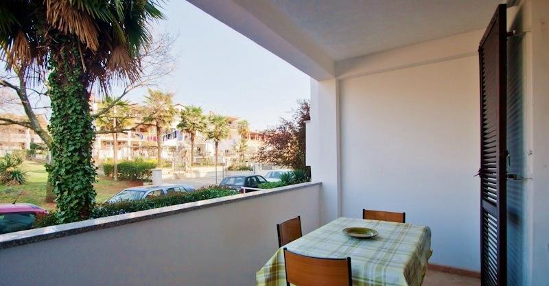 Apartment Parenzana Пореч Экстерьер фото